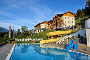 Отель Hotel Glocknerhof  Берг